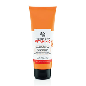 Vitamin C Daily Glow Cleansing Polish غسول لنضارة الوجه بفيتامين C